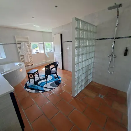 Maison Bacchus 31 بيت ضيافة 3*