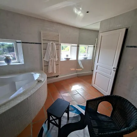 Pensión Maison Bacchus 31 3*